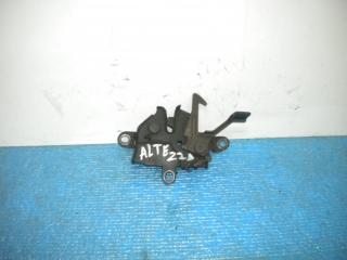 Запчасть замок капота Toyota Altezza 1998-2005