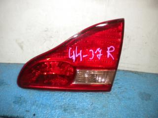 Запчасть вставка багажника задняя правая Toyota Ipsum 2001-2003