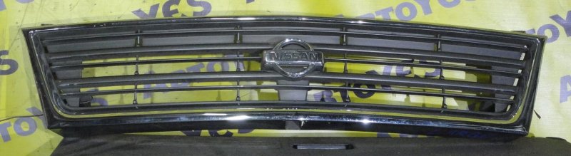 Запчасть решетка радиатора Nissan Largo 1993-1996