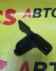 Запчасть петля замка капота передняя Subaru Legacy 2003-2009