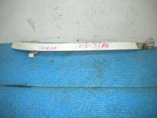 Запчасть планка передняя / ресничка под фары передняя правая Toyota Caldina 1997-1999