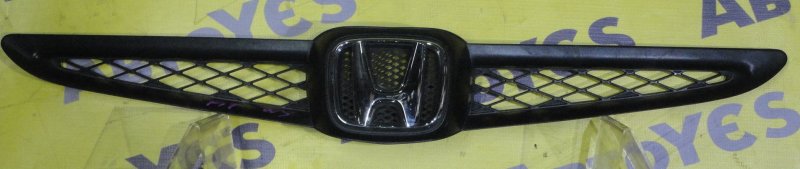Решетка радиатора Honda Fit 2001-2004