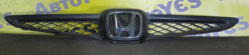 Решетка радиатора Honda Fit 2001-2004
