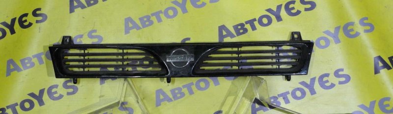 Решетка радиатора Nissan Pulsar 1990-1994