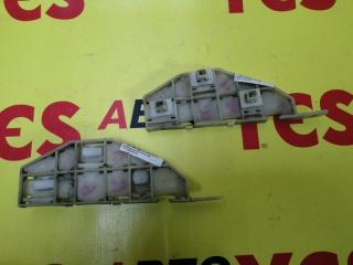 Крепление бампера переднее левое Honda Odyssey 2000-2003
