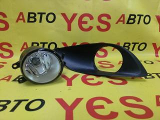 Запчасть фара противотуманная передняя правая Toyota Vitz 2007-2010