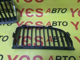 Решетка радиатора левая 3-Series 2004-2008 E90 Решетка радиатора левая 3-Series 2004-2008 E90