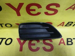 Запчасть заглушка в бампер передняя правая Toyota Vanguard 2007-2010