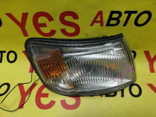 Запчасть габарит передний правый Mitsubishi Chariot 1991-1994