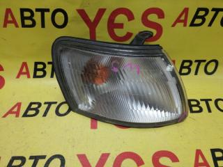 Запчасть габарит передний правый Toyota Caldina 2000-2002