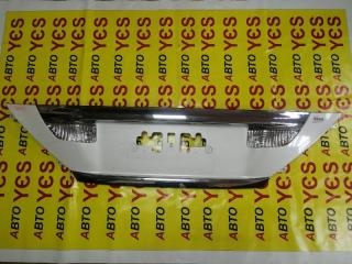 Запчасть накладка двери багажника задняя Toyota Vellfire 2008-2015