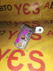 Запчасть петля двери левая Toyota Corolla Axio 2006-2012