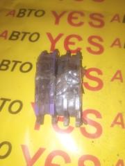 Запчасть колодки тормозные Toyota Sienta