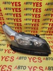 Запчасть фара передняя правая Honda Stream 2006-2009