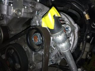 Генератор Mazda Demio