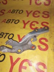 Запчасть кронштейн капота правый Toyota Corolla Spacio 1997-2001