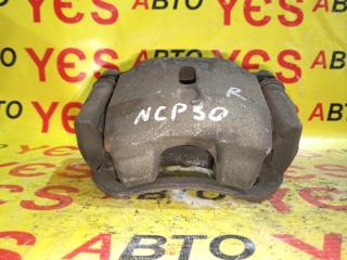 Запчасть суппорт передний правый Toyota bB 2000-2005