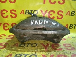 Запчасть суппорт передний правый Toyota Raum 1997-2003