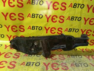 Рычаг подвески передний правый Subaru Leone AA2 EA71