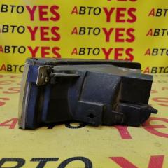 Фара противотуманная передняя правая Hiace Regius 1997-1999 XH10