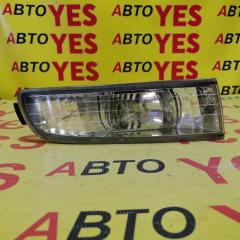 Запчасть фара противотуманная передняя правая Toyota Hiace Regius 1997-1999