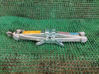 Домкрат NISSAN WINGROAD 2007