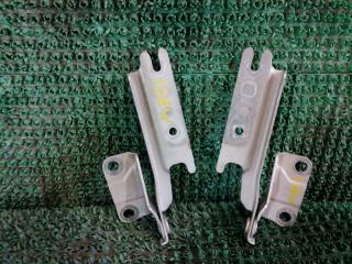 Петля капота MAZDA BONGO FRIENDEE 2002