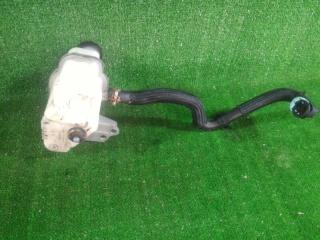 Бачок инвертора передний TOYOTA AQUA NHP10 1NZFXE G92A0-52010 4 ракурс