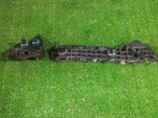 Крепление бампера правое заднее TOYOTA AQUA NHP10 1NZFXE 52575-52180 2 ракурс