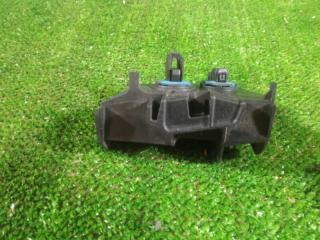 Крепление бампера правое заднее TOYOTA AQUA NHP10 1NZFXE 52575-52180 4 ракурс