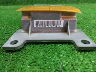 Блок управления airbag NISSAN ELGRAND AVWE50 QD32ETI 28556VE000 2 ракурс