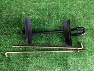 Крепление аккумулятора MITSUBISHI AIRTREK CU2W 4G63T MR570140 1 ракурс