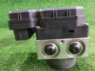 Блок abs MAZDA ATENZA GHEFW LFVE GS1D-43-7A0 2 ракурс