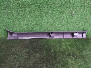 Накладка на порог правая передняя TOYOTA PRIUS NHW20 1NZFXE 67913-47020 4 ракурс