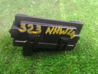 Часы TOYOTA PRIUS NHW20 1NZFXE 83910-47051 2 ракурс