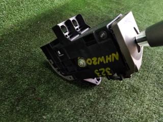Ручка переключения автомата TOYOTA PRIUS NHW20 1NZFXE 33560-47011 4 ракурс