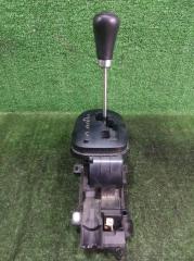 Ручка переключения автомата TOYOTA VITZ NSP135 1NRFE 33560-52420 3 ракурс