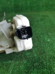 Замок двери правый передний MITSUBISHI AIRTREK CU4W 4G64 MR970620 3 ракурс
