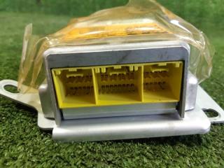 Блок управления airbag TOYOTA LITEACE NOAH SR50 3SFE 89170-28110 2 ракурс
