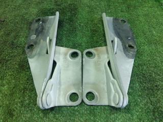 Петля капота NISSAN R'NESSA 1999 контрактная Петля капота NISSAN R'NESSA 1999