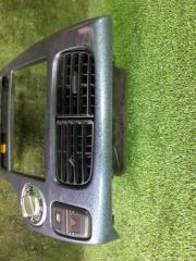 Консоль магнитофона NISSAN TERRANO TR50 ZD30DDTI 68260-2W300 3 ракурс