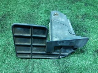 Брызговик правый задний TOYOTA PRIUS NHW20 1NZFXE 65631-47030 3 ракурс