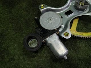 Стеклоподъемник левый передний TOYOTA HILUX SURF RZN215W 3RZFE 69802-58010 2 ракурс