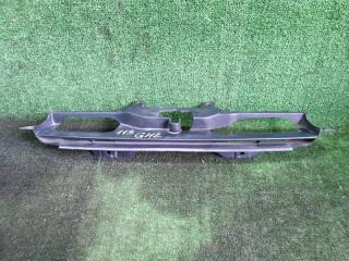 Запчасть решетка радиатора HONDA HR-V 1998