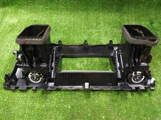 Консоль магнитофона NISSAN MURANO TNZ51 QR25DE 68750-1SU0A 4 ракурс