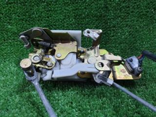 Замок двери правый передний MAZDA PROCEED MARVIE UVL6R WLT U009-58-310 3 ракурс