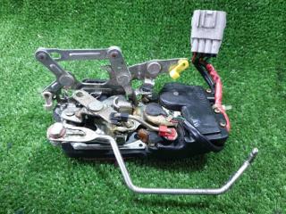 Замок двери правый передний TOYOTA GRANVIA KCH16 1KZTE 69030-26070 3 ракурс