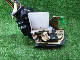 Замок двери левый задний TOYOTA CAMRY SV33 3SFE 69060-33040 3 ракурс