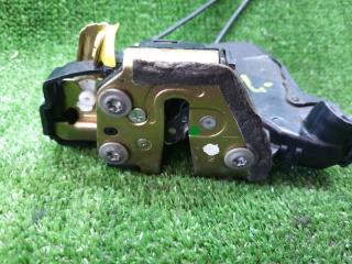 Замок двери левый передний TOYOTA VOLTZ ZZE138 1ZZFE 69040-01031 4 ракурс