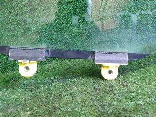 Стекло правое переднее MITSUBISHI AIRTREK CU2W 4G63T MR487176 5 ракурс